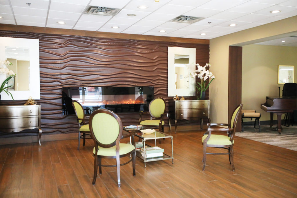 image if indoor seating area